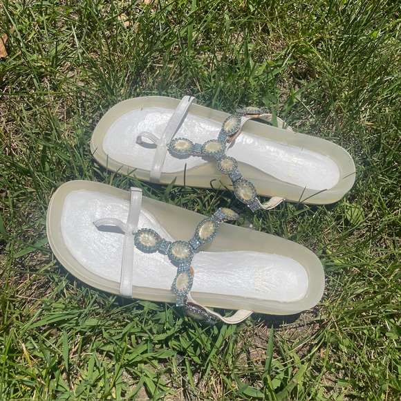 Y2K Stuart Weitzman Puppy Luv Jeweled Jelly Leather Sandals 5.5/6 - Picture 1 of 12